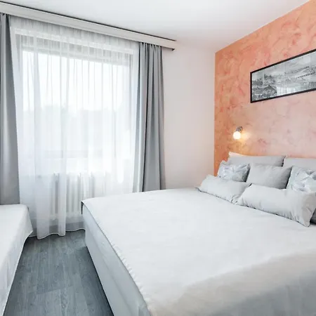 Pensionat A.v.e. Kliska 3*