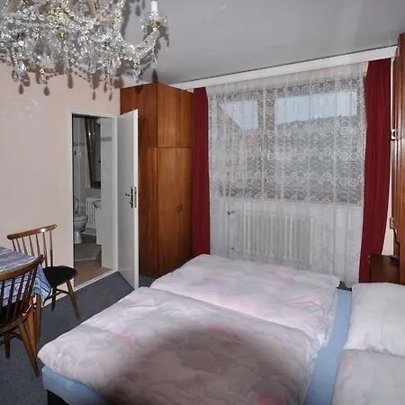 Pensionat A.v.e. Kliska 3*